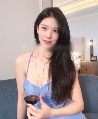 【抖娘利世】剧情私拍《艺人与投资人》高清1080P版[397M]插图